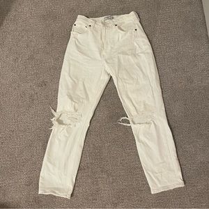 Abercrombie High Rise Mom Jean White Destroy